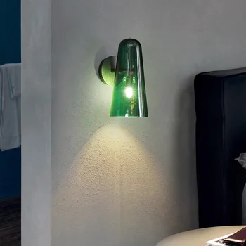 Американски прост и лесен Луксозен стенен лампа за спални, Скандинавски Постмодернистский монтиран на стената лампа за дневна, тъмно зелен