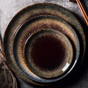 Японската креативна домашна керамични съдове LingAo, кръгла, плоска чиния за закуска от пържола в западен стил